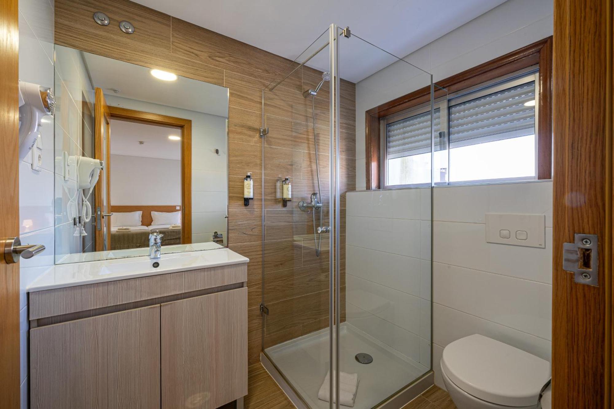 Central Suites 3 São João da Madeira Extérieur photo