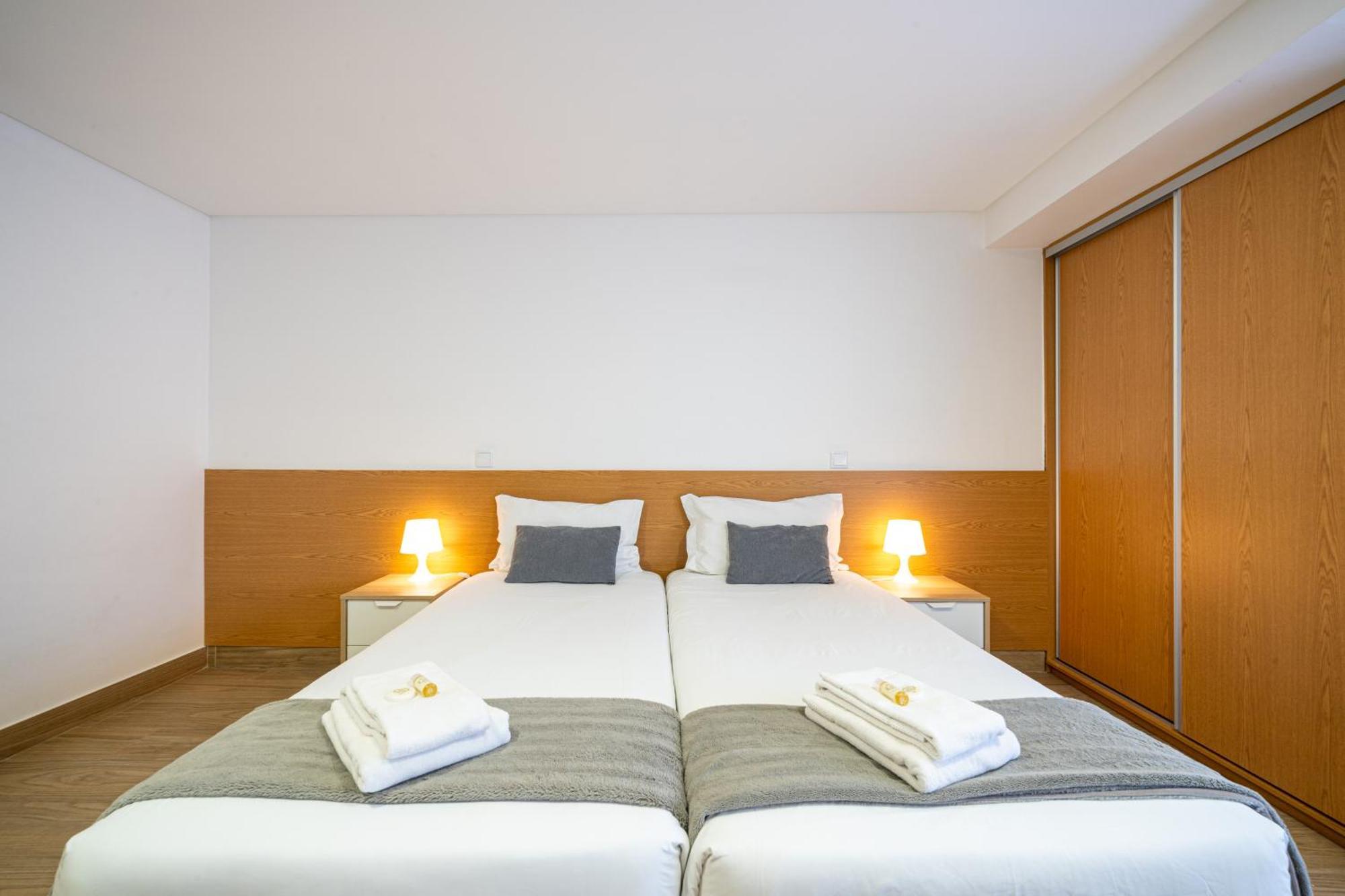 Central Suites 3 São João da Madeira Extérieur photo