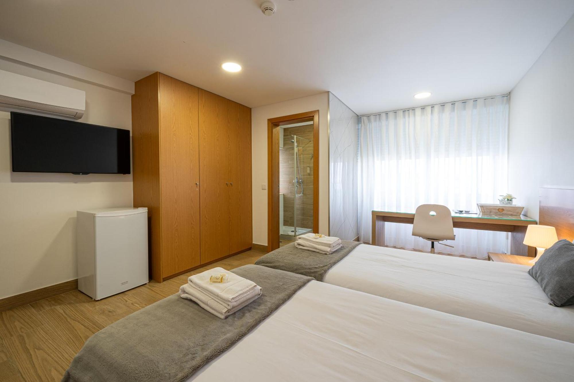 Central Suites 3 São João da Madeira Extérieur photo